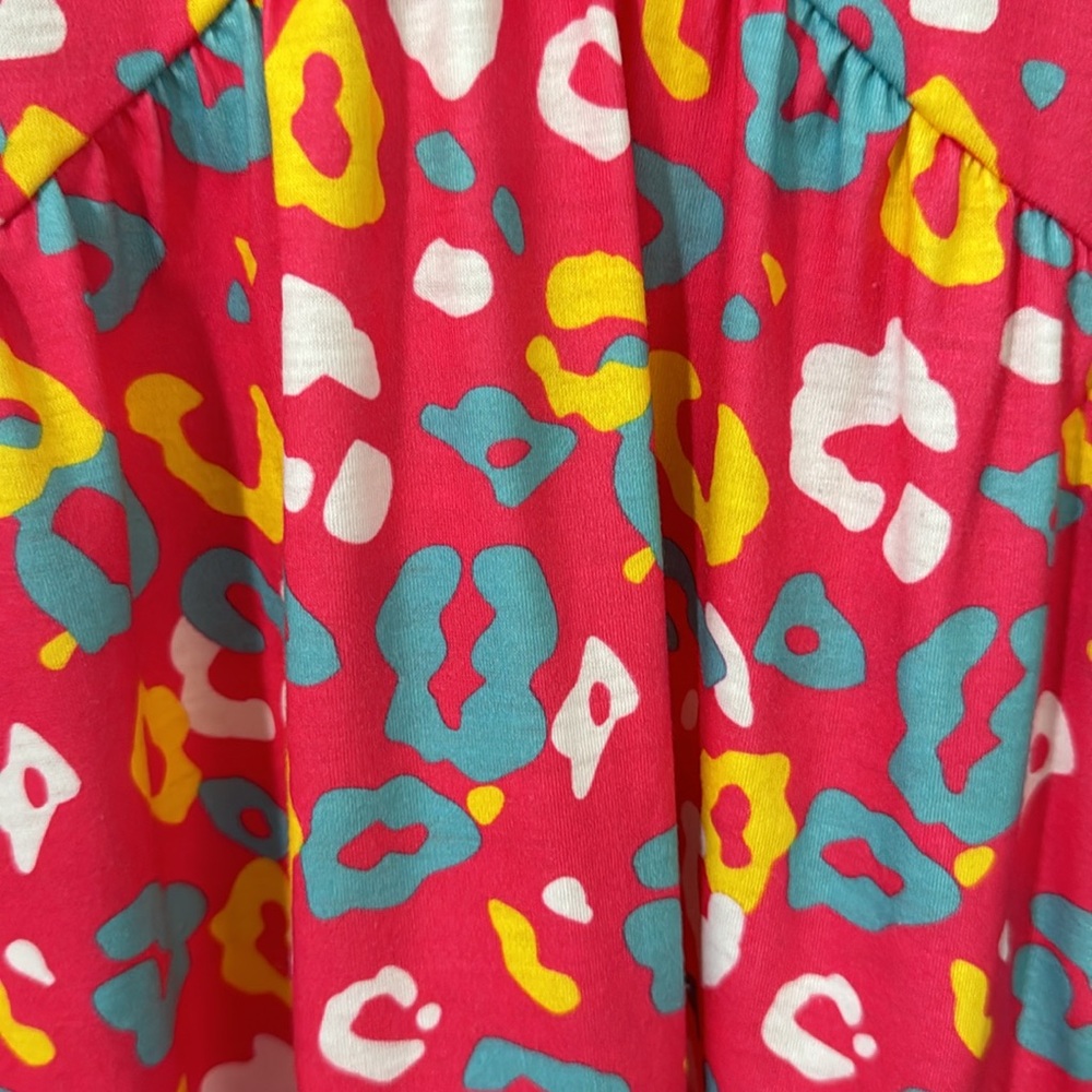 Colorful cheetah Southern Stitch top - Picture 6 of 16